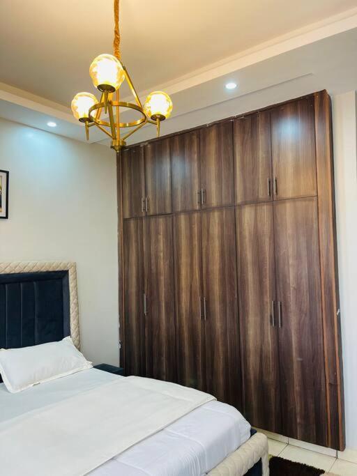 Renex Homes Namugongo Exterior foto